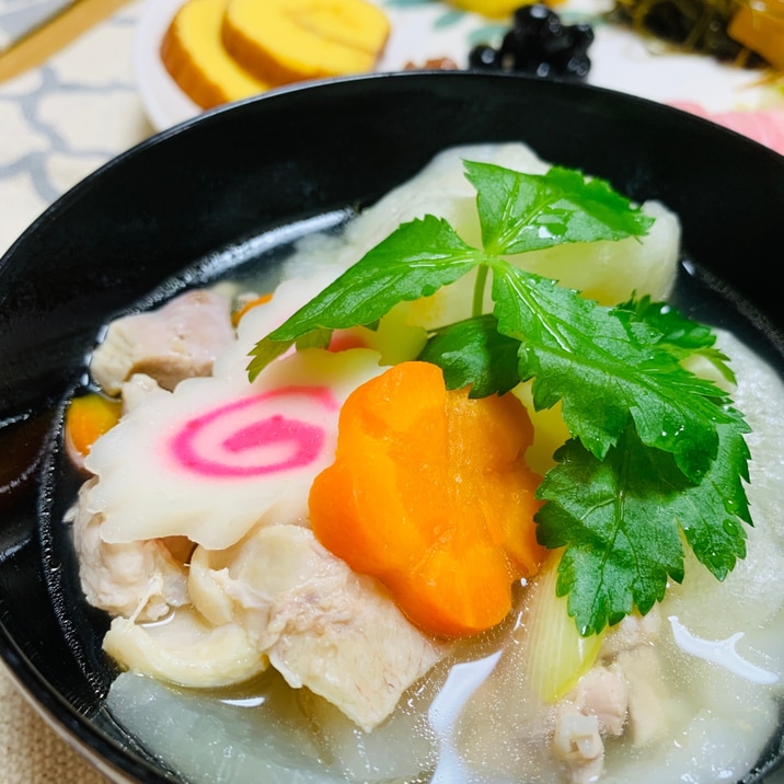 汁が美味しい!鶏ガラスープのお雑煮